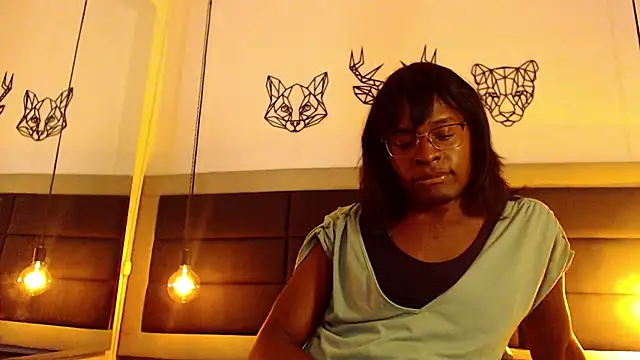 Snapshot of candy_lovee69 chatting on February 25, 10:07 pm candy lovee69 online show from February 25, 10:07 pm