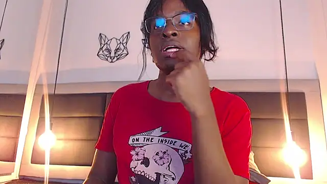 Snapshot of candy_lovee69 chatting on November 19, 7:14 pm candy lovee69 online show from November 19, 7:14 pm