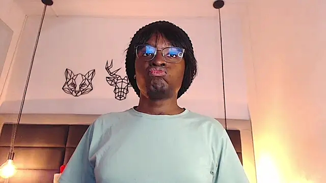 Snapshot of candy_lovee69 chatting on November 29, 9:40 pm candy lovee69 online show from November 29, 9:40 pm