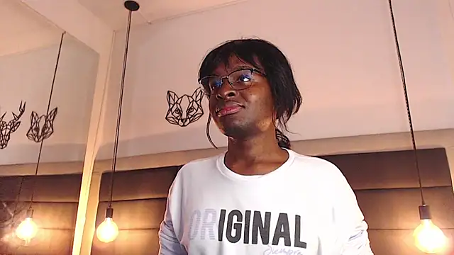 candy lovee69 online show from February 3, 8:58 pm