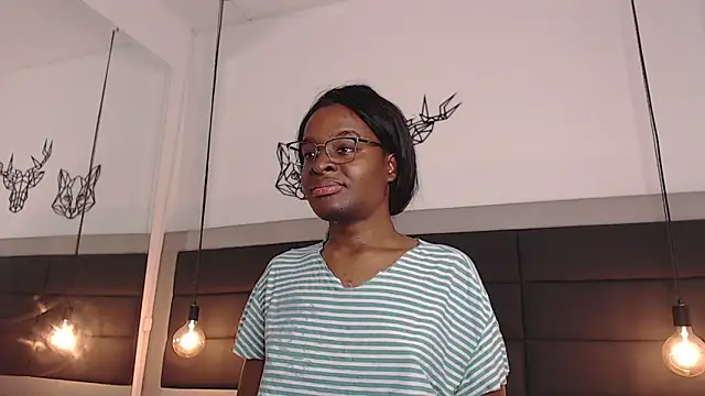 Snapshot of candy_lovee69 chatting on July 8, 7:07 pm candy lovee69 online show from July 8, 7:07 pm