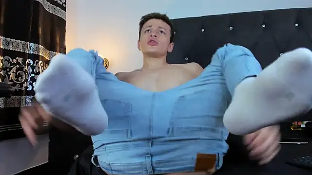 Angel Cuervo online show from January 24, 3:45 pm