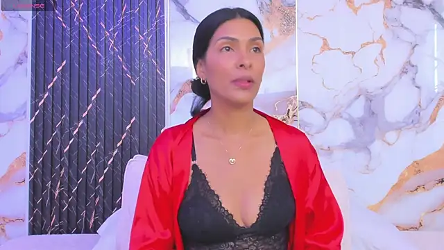 Alyson-a online show from November 27, 12:40 pm