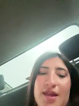 AhriCutte online show from February 14, 6:29 pm