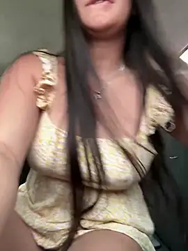 AhriCutte online show from March 5, 5:39 pm