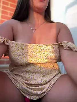 AhriCutte online show from March 15, 10:44 pm