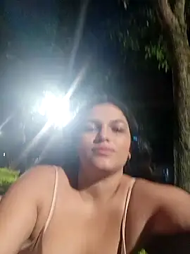 Snapshot of girl_milk1 chatting on November 1, 11:07 pm girl milk1 online show from November 1, 11:07 pm