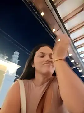 Snapshot of girl_milk1 chatting on November 14, 11:02 pm girl milk1 online show from November 14, 11:02 pm