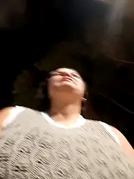 Snapshot of girl_milk1 chatting on November 26, 12:00 am girl milk1 online show from November 26, 12:00 am