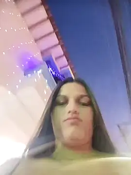 Snapshot of girl_milk1 chatting on December 13, 10:59 pm girl milk1 online show from December 13, 10:59 pm