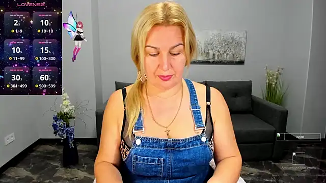 Lili Crossi online show from September 22, 5:42 am