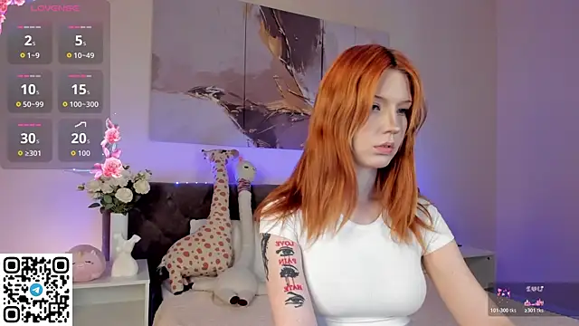 Snapshot of Linablueeyed chatting on July 27, 8:32 am Linablueeyed online show from July 27, 8:32 am