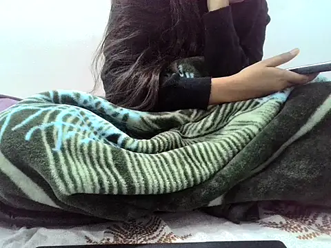 DOLL CUTY online show from December 5, 7:21 pm