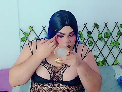 Snapshot of ailen_ts_ chatting on October 9, 11:25 pm ailen ts  online show from October 9, 11:25 pm