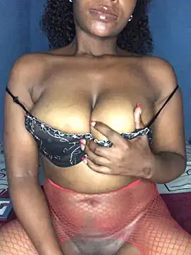 Snapshot of NunuBerry16 chatting on January 3, 7:50 pm NunuBerry16 online show from January 3, 7:50 pm