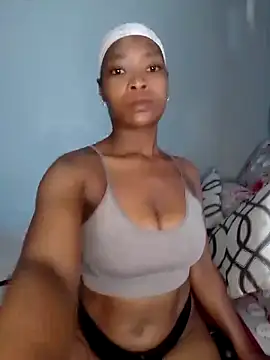 Snapshot of NunuBerry16 chatting on March 1, 8:23 am NunuBerry16 online show from March 1, 8:23 am