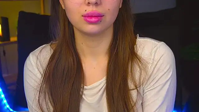 LanaRhoades s online show from December 6, 5:09 am