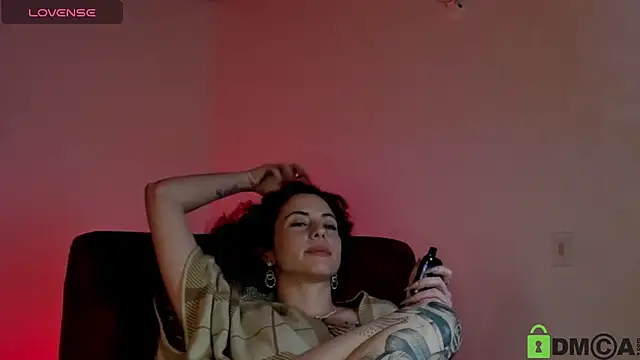 Borbala Iggy online show from December 29, 10:57 pm