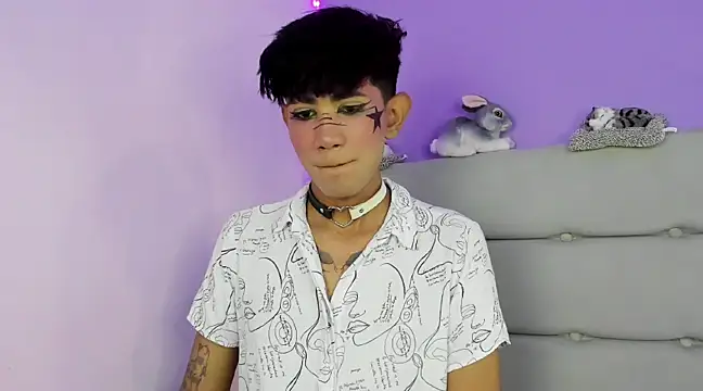 andrew uwu  online show from March 18, 7:53 pm