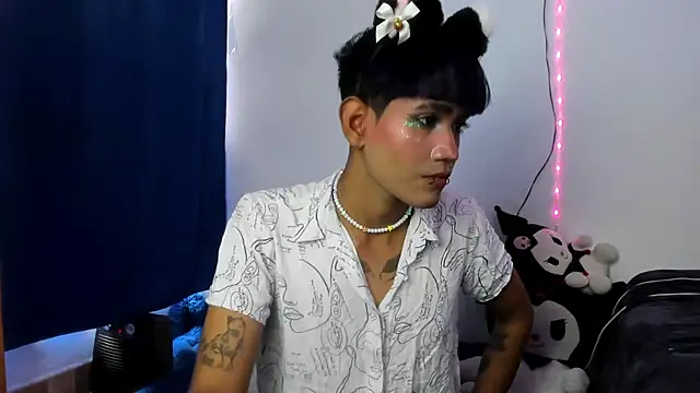 andrew uwu  online show from October 7, 6:38 pm