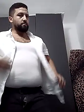 Snapshot of Mnass13 chatting on September 13, 12:10 am Mnass13 online show from September 13, 12:10 am