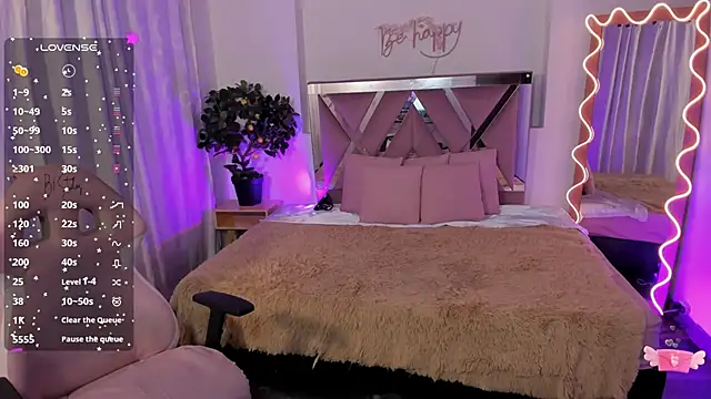 Daphnne tay online show from February 14, 3:22 am