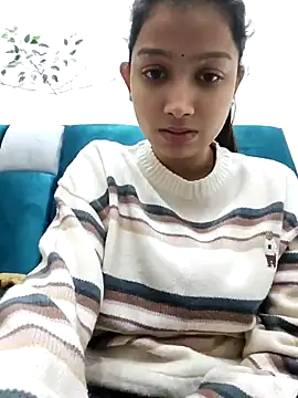 Snapshot of Aleena_Rai chatting on January 1, 8:37 pm Aleena Rai online show from January 1, 8:37 pm