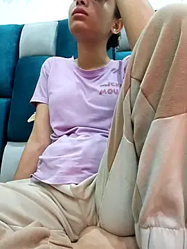 Snapshot of Aleena_Rai chatting on February 2, 8:30 pm Aleena Rai online show from February 2, 8:30 pm