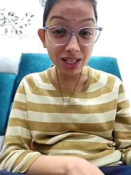 Snapshot of Aleena_Rai chatting on February 19, 7:05 pm Aleena Rai online show from February 19, 7:05 pm