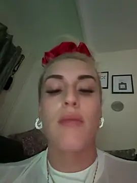 Snapshot of Barbie_26 chatting on January 3, 9:26 pm Barbie 26 online show from January 3, 9:26 pm