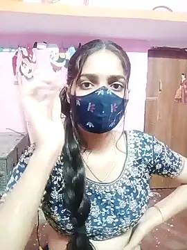 Snapshot of Cute-Simmi chatting on December 3, 12:06 pm Cute-Simmi online show from December 3, 12:06 pm