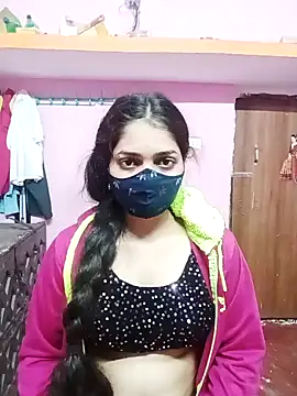 Snapshot of Cute-Simmi chatting on December 17, 12:00 pm Cute-Simmi online show from December 17, 12:00 pm