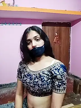 Snapshot of Cute-Simmi chatting on December 31, 12:36 pm Cute-Simmi online show from December 31, 12:36 pm