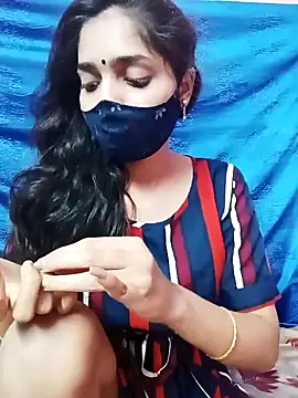 Snapshot of Cute-Simmi chatting on January 27, 3:39 pm Cute-Simmi online show from January 27, 3:39 pm