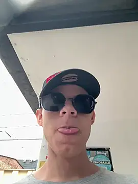 Daddyrich 632 online show from July 11, 11:24 am
