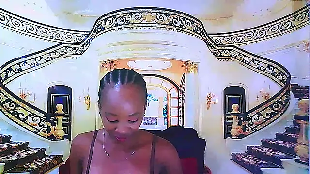 EbonyCreamy69 online show from January 3, 7:06 am