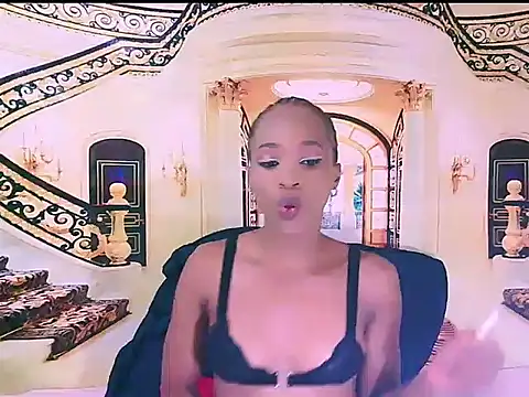 EbonyCreamy69 online show from February 7, 7:06 pm