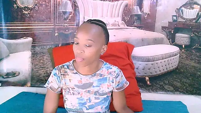 EbonyCreamy69 online show from February 13, 6:53 am