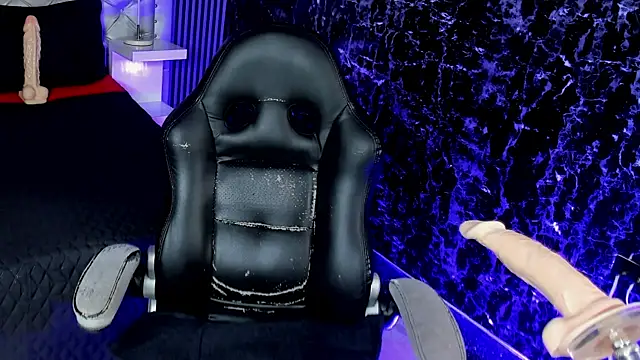 Snapshot of MAEVE_BOOBS chatting on February 14, 3:54 am MAEVE BOOBS online show from February 14, 3:54 am