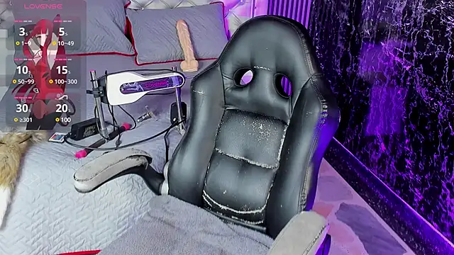 Snapshot of MAEVE_BOOBS chatting on February 20, 11:43 pm MAEVE BOOBS online show from February 20, 11:43 pm