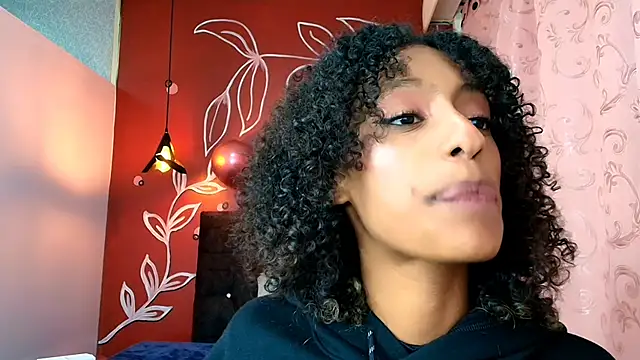 Zia Green online show from January 31, 3:22 pm