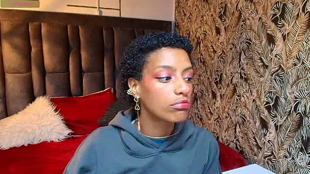 Snapshot of Zia_Green chatting on April 29, 12:42 pm Zia Green online show from April 29, 12:42 pm