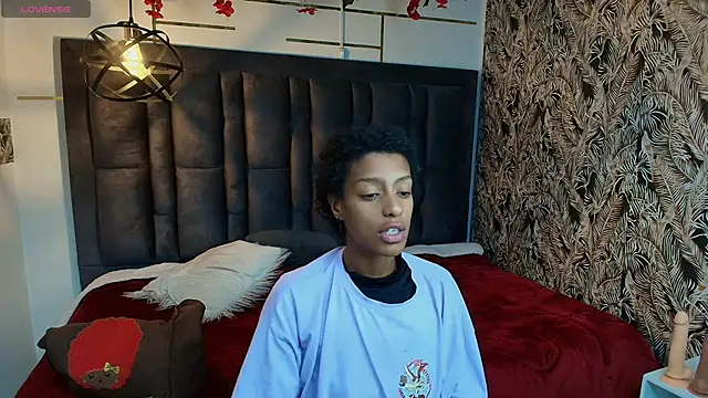 Snapshot of Zia_Green chatting on May 25, 12:55 pm Zia Green online show from May 25, 12:55 pm