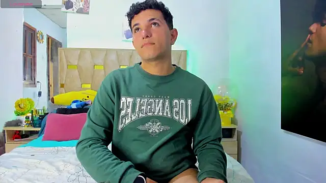 patrick sanzz online show from April 20, 4:43 pm