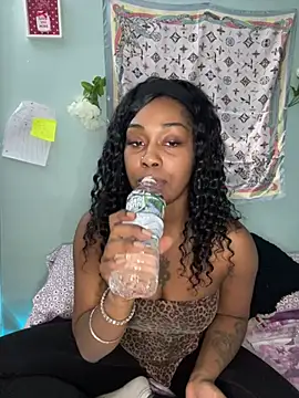 ebonycatlisaaaalime online show from March 27, 10:31 pm