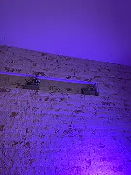 Snapshot of pamela_west chatting on January 6, 7:50 pm pamela west online show from January 6, 7:50 pm