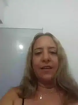 Snapshot of Iivana_19 chatting on February 11, 3:50 am Iivana 19 online show from February 11, 3:50 am