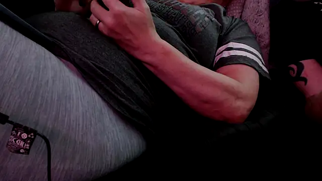 modenq online show from March 21, 7:06 pm