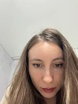 viviandaimond1 online show from April 16, 7:58 pm