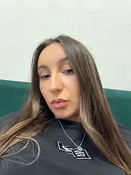 viviandaimond1 online show from June 7, 7:28 pm